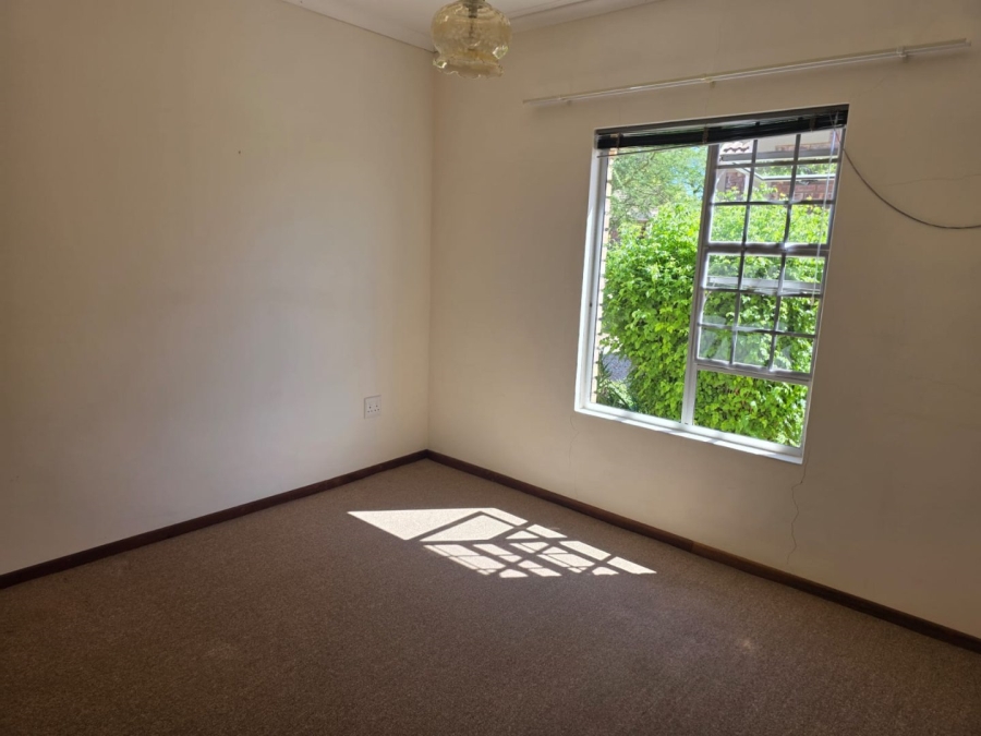  Bedroom Property for Sale in West Bank Western Cape